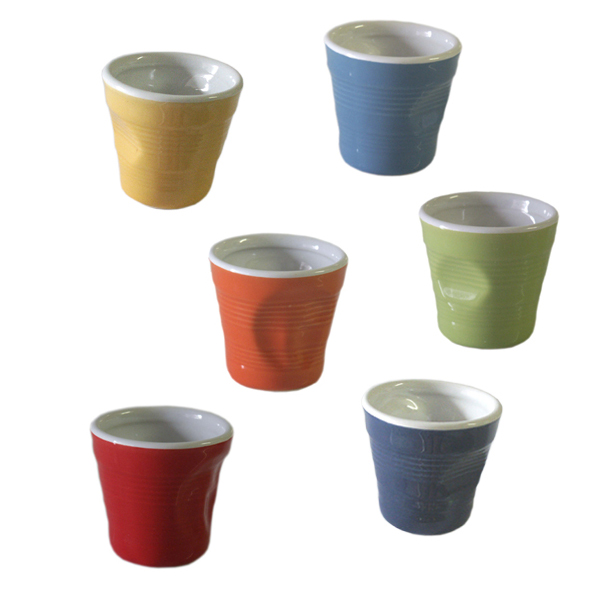 Confezione con 6 bicchierini in ceramica accartocciati - Caffettiere moka  colorate, coffee italian coffee, coffee makers, les cafetieres, die  kaffeemaschinen